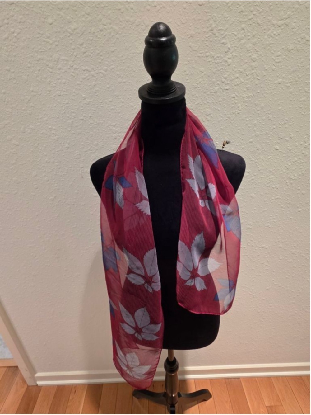 Women's Unbranded Red Blue Floral Scarf One Size